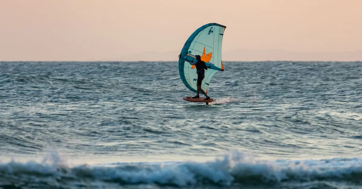 Les Équipements Incontournables pour le Kitesurf