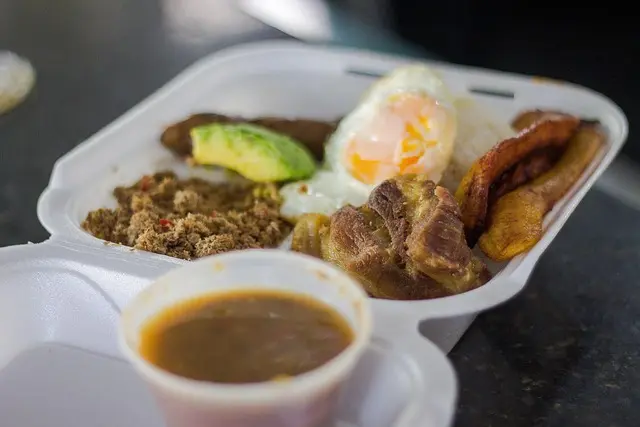 Top 10 des Meilleures Activités de Sensations Fortes à Tester